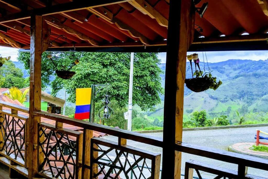 סאלנטו El Encanto Mountain Cabin מראה חיצוני תמונה